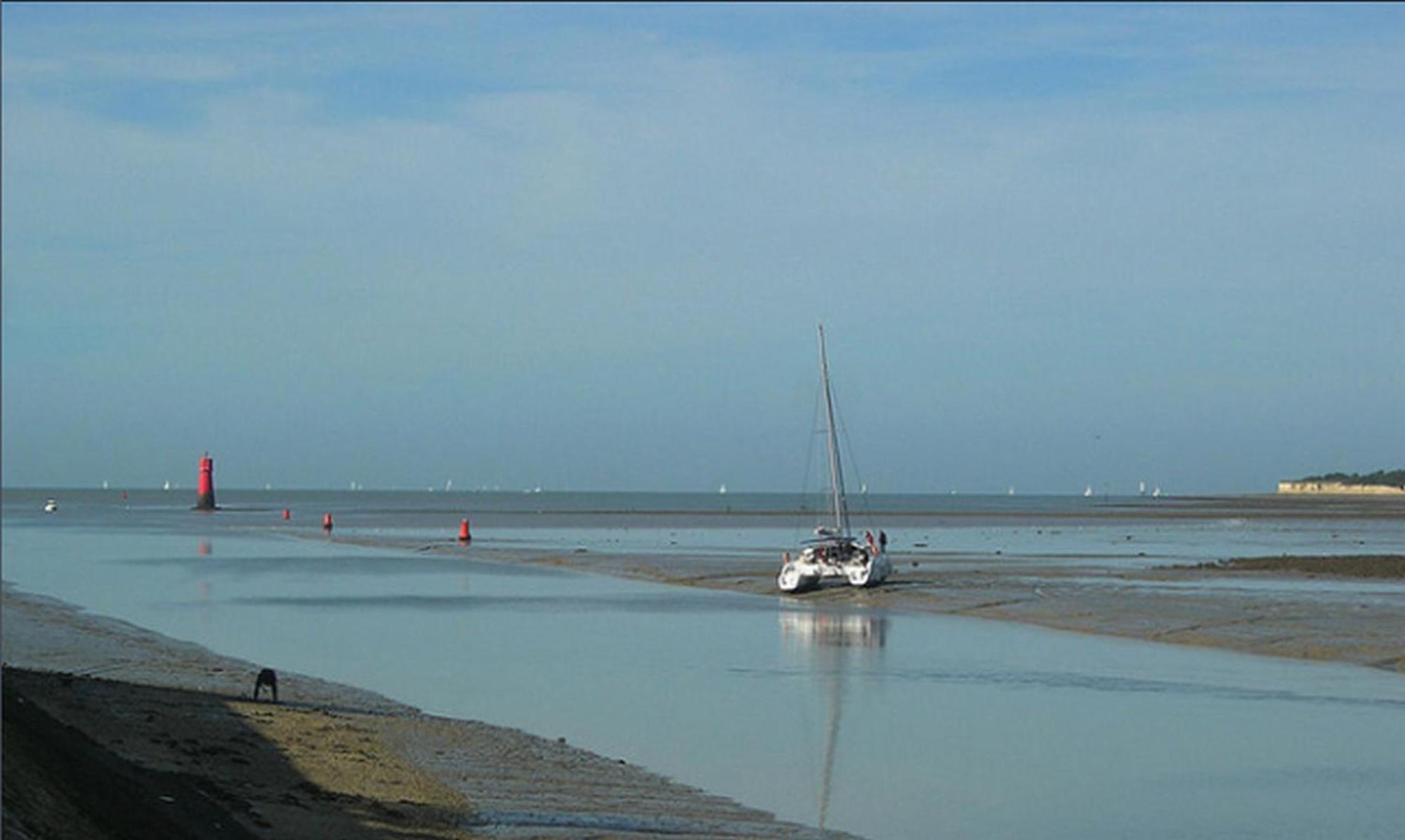 Sejours & Affaires La Rochelle Les Minimes Aparthotel Luaran gambar