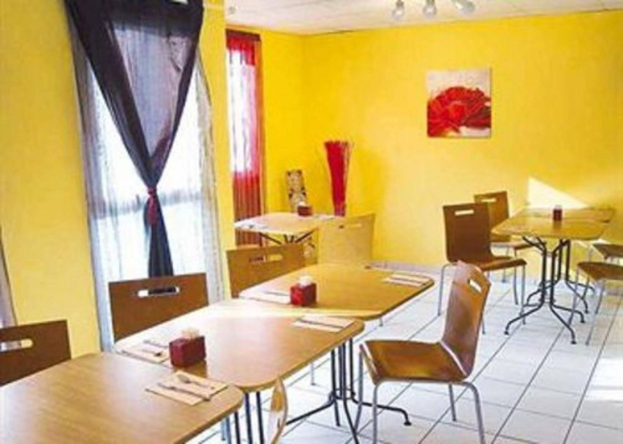 Sejours & Affaires La Rochelle Les Minimes Aparthotel Luaran gambar