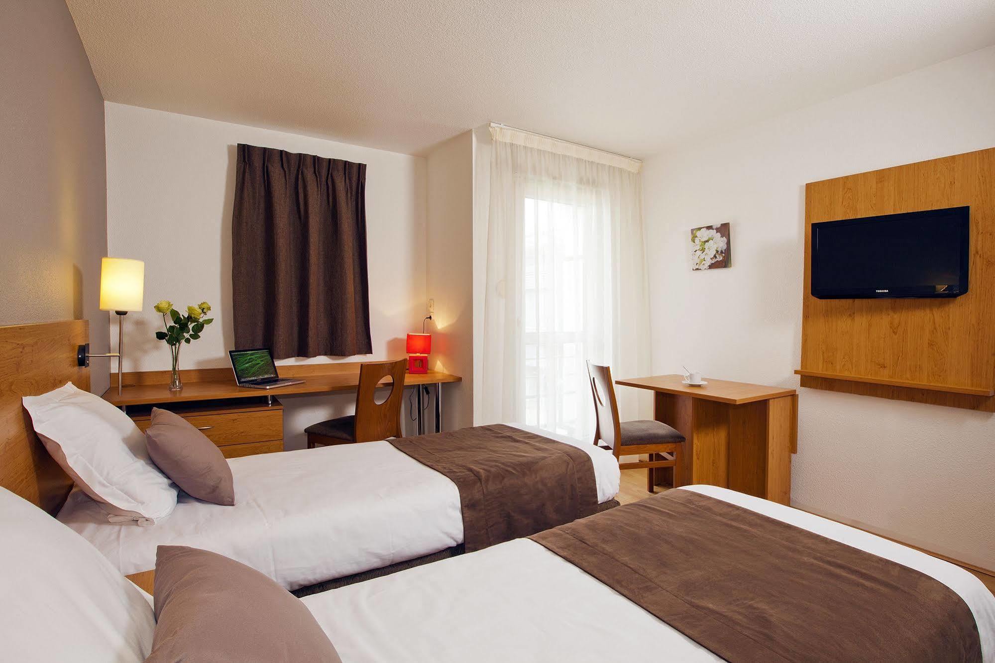 Sejours & Affaires La Rochelle Les Minimes Aparthotel Luaran gambar