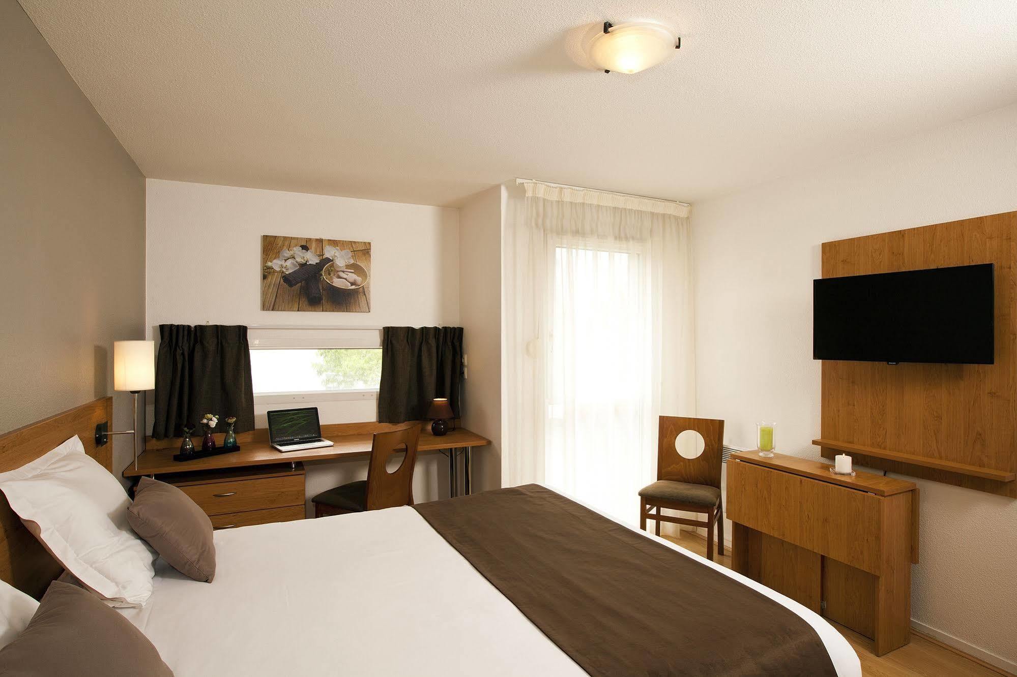 Sejours & Affaires La Rochelle Les Minimes Aparthotel Luaran gambar